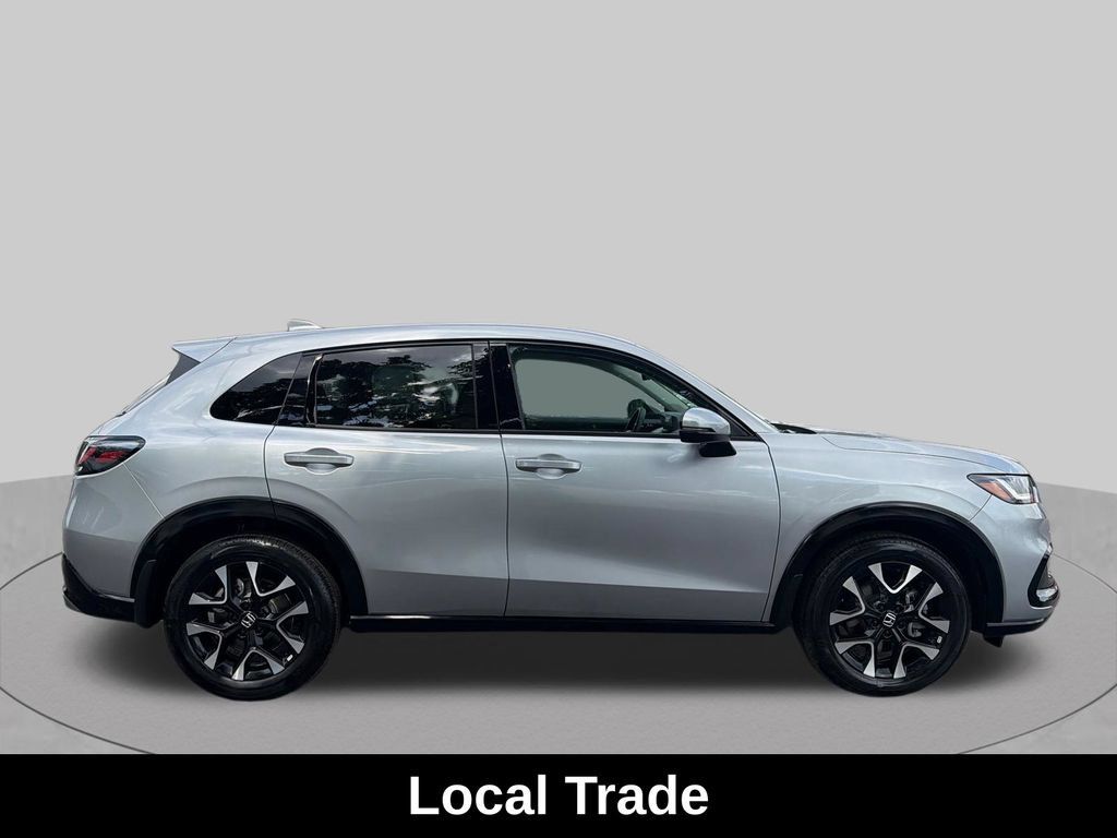 Used 2026 Honda HR-V EX-L image 6