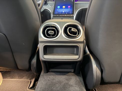 Used 2025 Mercedes-Benz C 300 4MATIC Sedan image 37