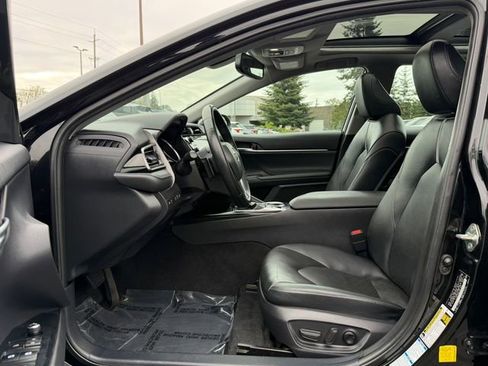 Used 2020 Toyota Camry XSE AWD/4WD image 15