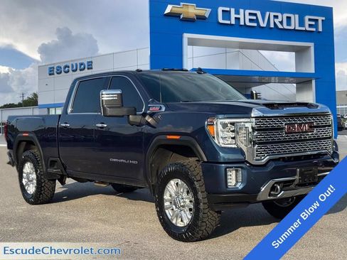 Used 2022 GMC Sierra 2500 Denali w/ Denali Ultimate Package AWD/4WD image 1