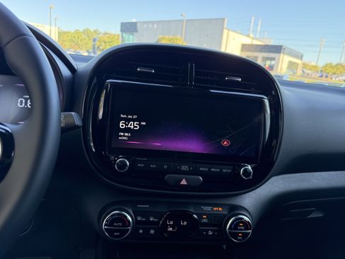 New 2025 Kia Soul EX image 7