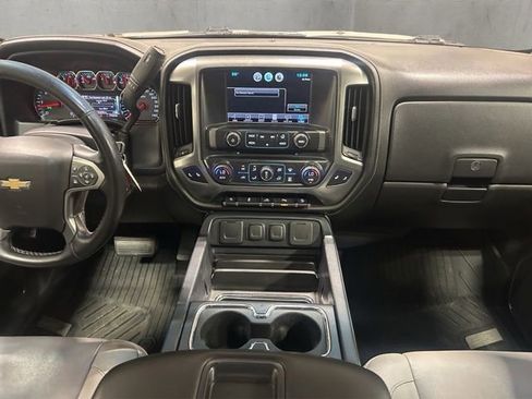 Used 2015 Chevrolet Silverado 1500 LTZ Z71 w/ LTZ Plus Package AWD/4WD image 15