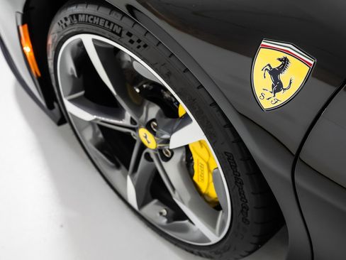Used 2022 Ferrari SF90 Stradale image 40