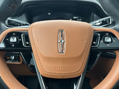 Certified 2023 Lincoln Aviator Black Label image 25