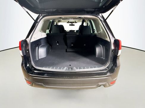 Used 2022 Subaru Forester Premium AWD/4WD image 25