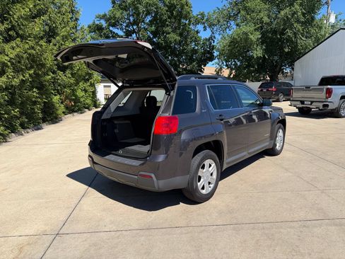Used 2015 GMC Terrain SLT w/ Open Road Package FWD image 31