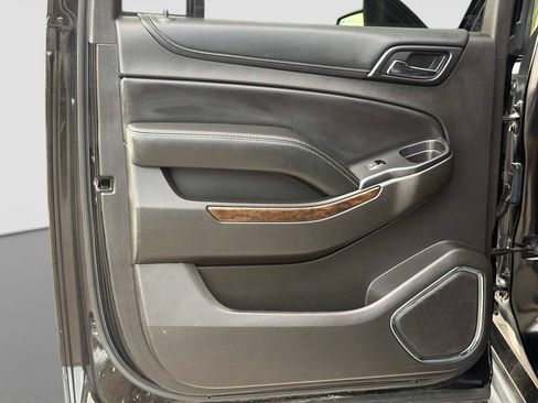 Used 2016 Chevrolet Suburban LT AWD/4WD image 13
