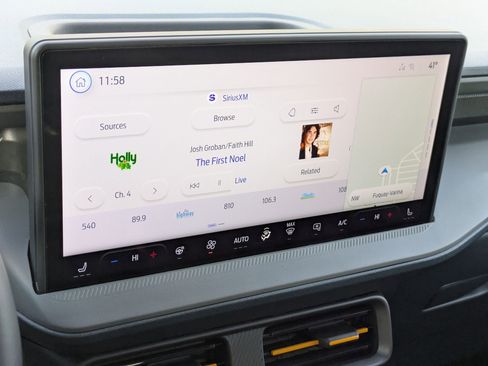 New 2026 Ford Maverick Tremor image 19