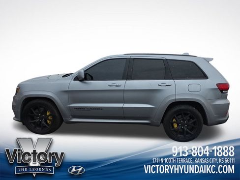 Used 2021 Jeep Grand Cherokee Trackhawk w/ Trailer Tow Group IV AWD/4WD image 9