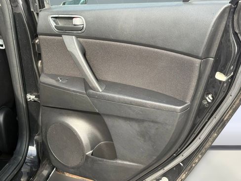 Used 2010 MAZDA MAZDA3 i Sport image 31