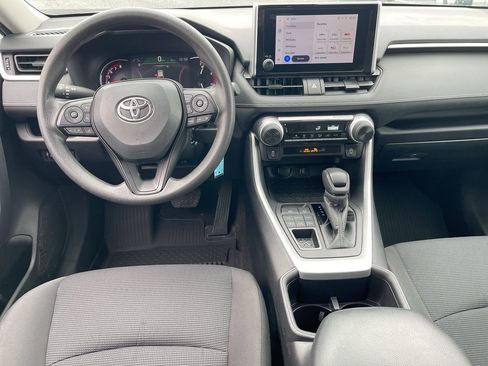 Certified 2024 Toyota RAV4 LE AWD/4WD image 9