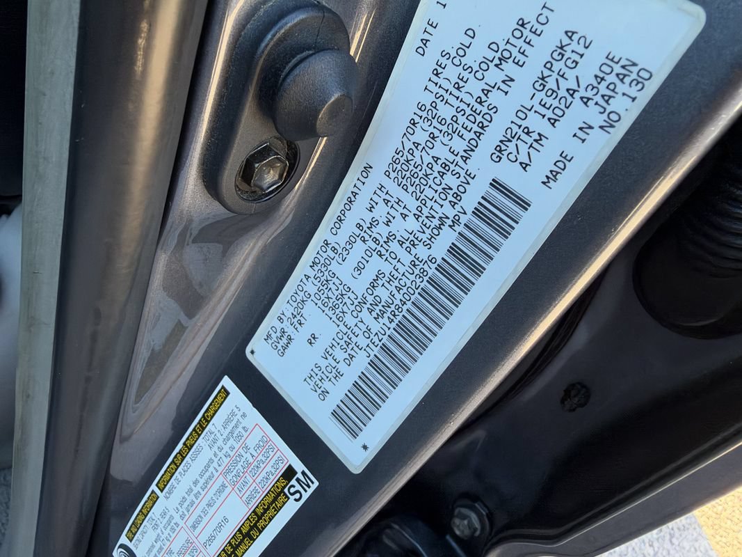 Used 2004 Toyota 4Runner SR5 RWD image 23