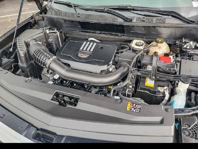 Certified 2023 Cadillac XT6 Luxury w/ LPO, Floor Liner Package AWD/4WD image 33