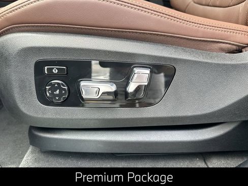 Certified 2026 BMW X7 xDrive40i w/ M Sport Package image 17