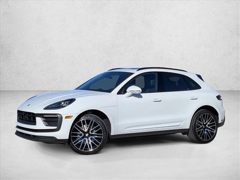 Used 2025 Porsche Macan Turbo image 1