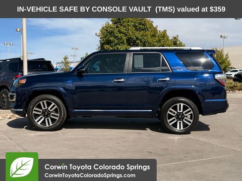 Used 2022 Toyota 4Runner Limited AWD/4WD image 4