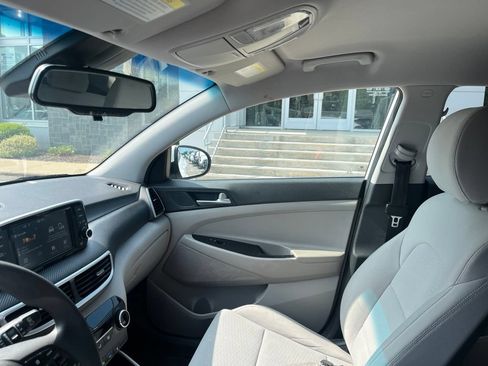 Used 2020 Hyundai Tucson Value FWD image 11