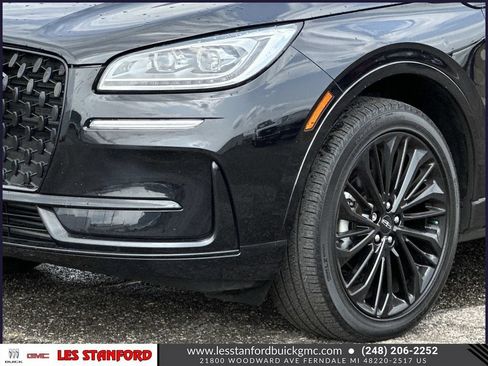 Used 2023 Lincoln Corsair Reserve w/ Jet Appearance Package AWD/4WD image 9