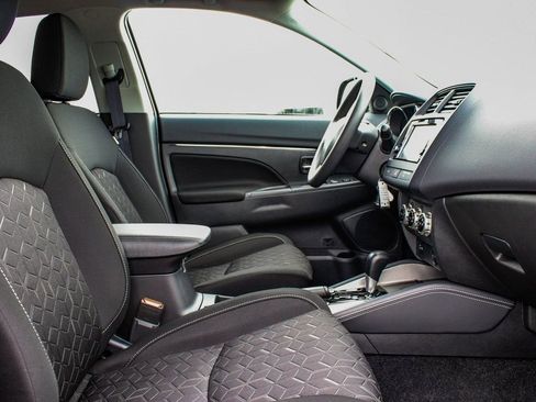 New 2025 Mitsubishi Outlander Sport ES AWD/4WD image 39