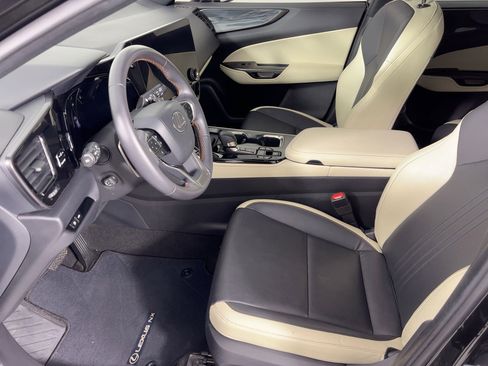 Used 2024 Lexus NX 350 NX 350 Premium image 5
