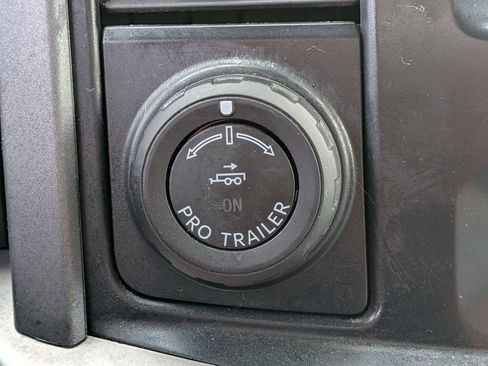 Used 2022 Ford F150 XLT w/ Trailer Tow Package image 25