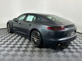Used 2018 Porsche Panamera 4S image 3