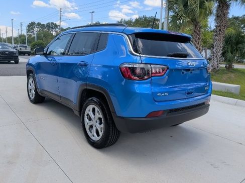 Used 2024 Jeep Compass Latitude AWD/4WD image 12