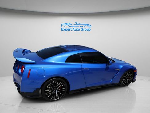 Used 2024 Nissan GT-R w/ Floor Mat Package AWD/4WD image 51