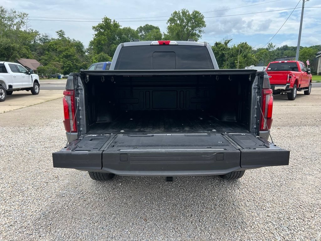 Used 2024 Ford F150 Platinum w/ Equipment Group 702A High AWD/4WD image 19