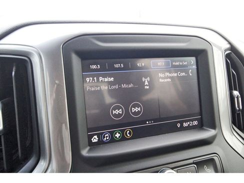 Used 2022 Chevrolet Silverado 2500 Custom w/ Custom Value Package image 26