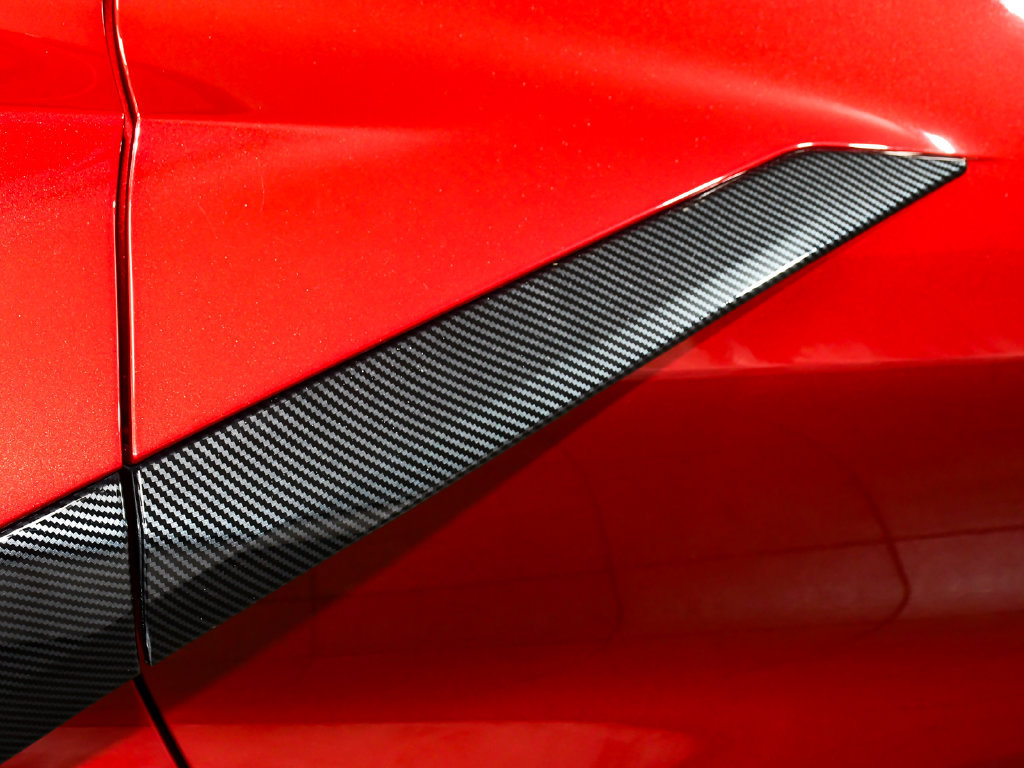 Used 2022 Chevrolet Corvette Stingray Preferred Cpe w/ Z51 Performance Package RWD image 22