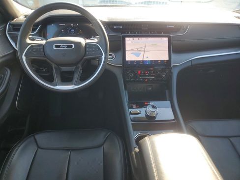 Used 2024 Jeep Grand Cherokee L Limited w/ Luxury Tech Group II image 31