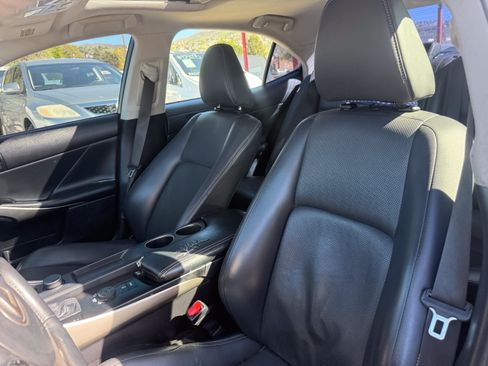 Used 2014 Lexus IS 250 RWD image 15