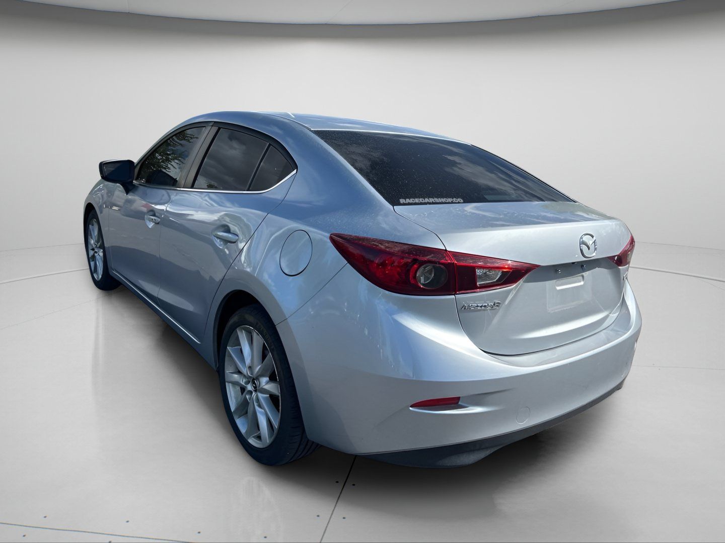 Used 2017 MAZDA MAZDA3 Touring FWD image 12