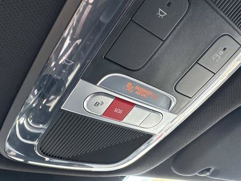 Used 2024 Hyundai Ioniq 6 SE RWD image 26