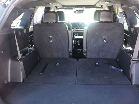 Certified 2024 Kia Sorento SX Prestige image 9