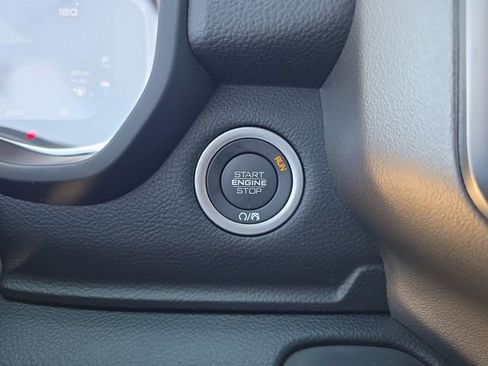 New 2026 RAM 1500 Big Horn AWD/4WD image 26