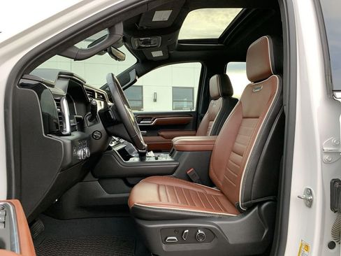 Used 2023 GMC Sierra 1500 Denali Ultimate image 34