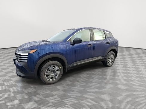 New 2026 Nissan Kicks S image 4