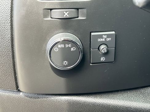 Used 2012 Chevrolet Silverado 1500 LT w/ Interior Plus Package AWD/4WD image 23