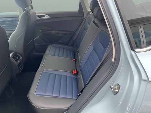 New 2026 Volkswagen Taos SEL AWD/4WD image 19