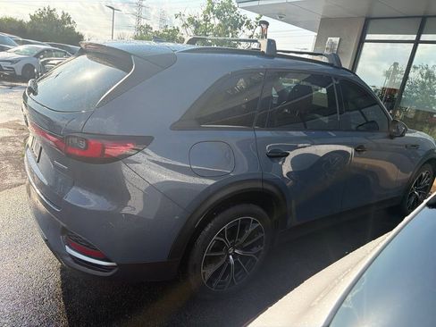 Used 2025 MAZDA CX-70 Plug-In Hybrid w/ Premium Pkg AWD/4WD image 3