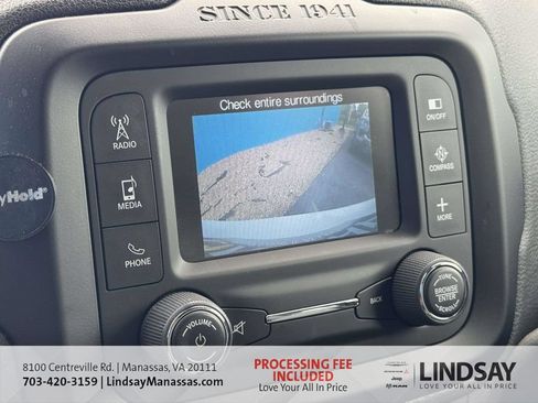 Used 2015 Jeep Renegade Limited FWD image 18