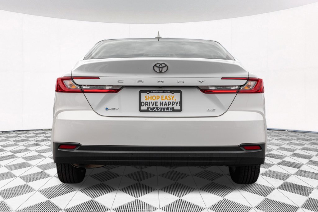 Used 2025 Toyota Camry LE FWD image 9
