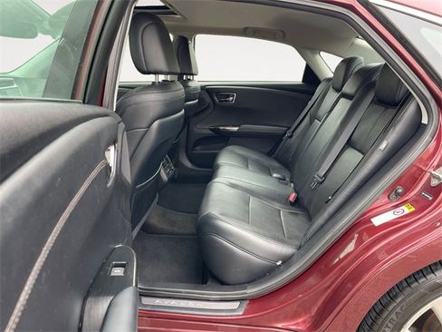 Used 2013 Toyota Avalon Limited image 13