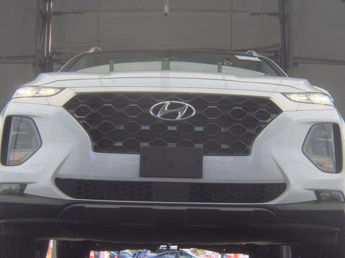 Used 2020 Hyundai Santa Fe SEL FWD image 3