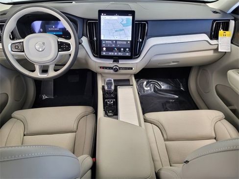 New 2026 Volvo XC60 B5 Ultra w/ Protection Package Premier image 11
