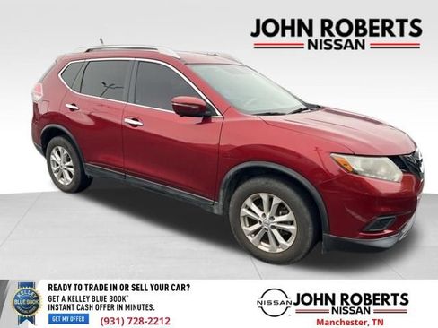 Used 2015 Nissan Rogue SV w/ SV Premium Package FWD image 3