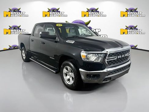 Used 2022 RAM 1500 Big Horn AWD/4WD image 3