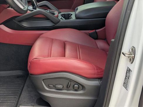 Used 2023 Porsche Cayenne GTS image 18
